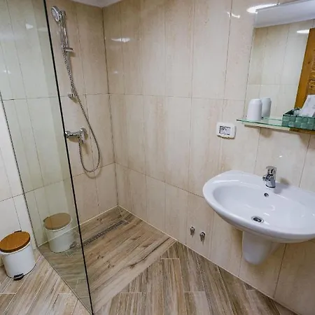 Rezidenta Obligado *