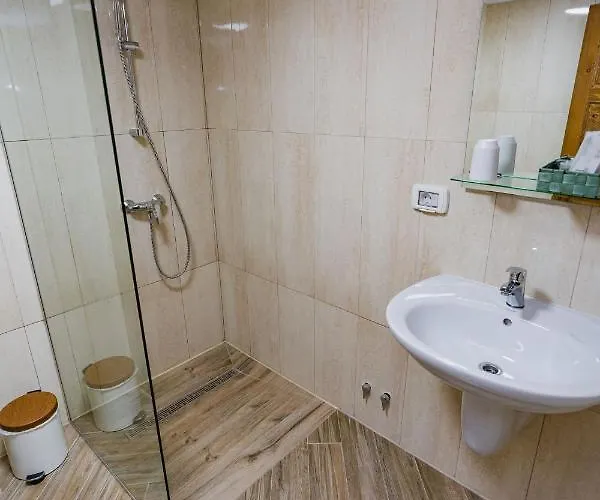 Rezidenta Obligado *